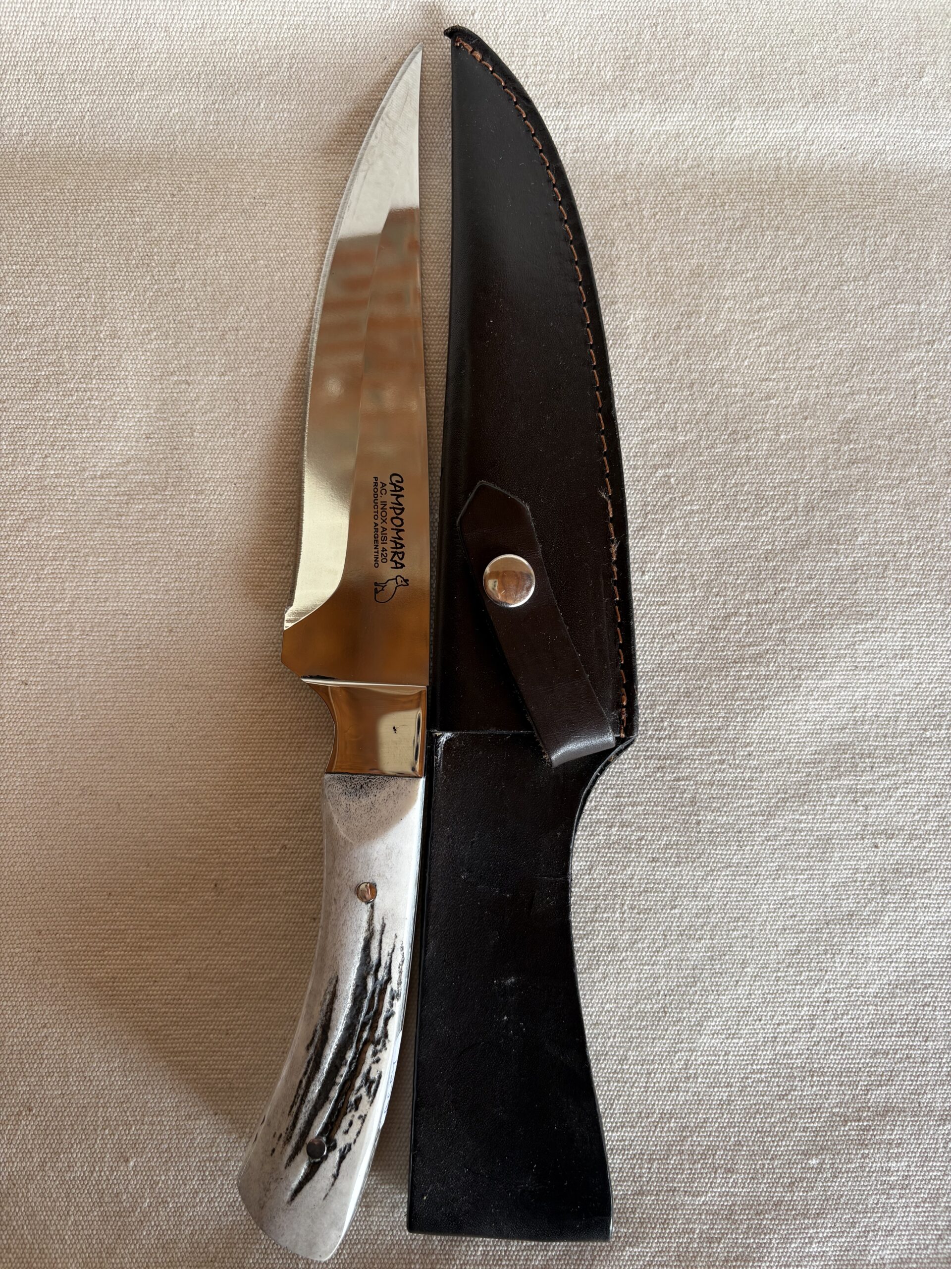 Cuchillo Facundo Asta hoja en acero inoxidable ,artAc 94(18 cm)